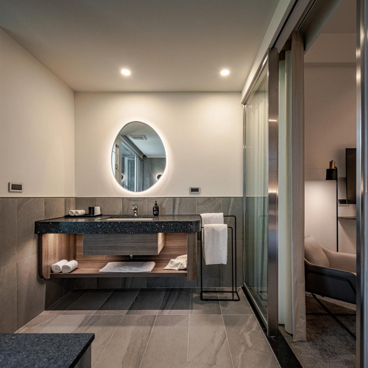 Crownshine Resort Jiaoxi Extérieur photo