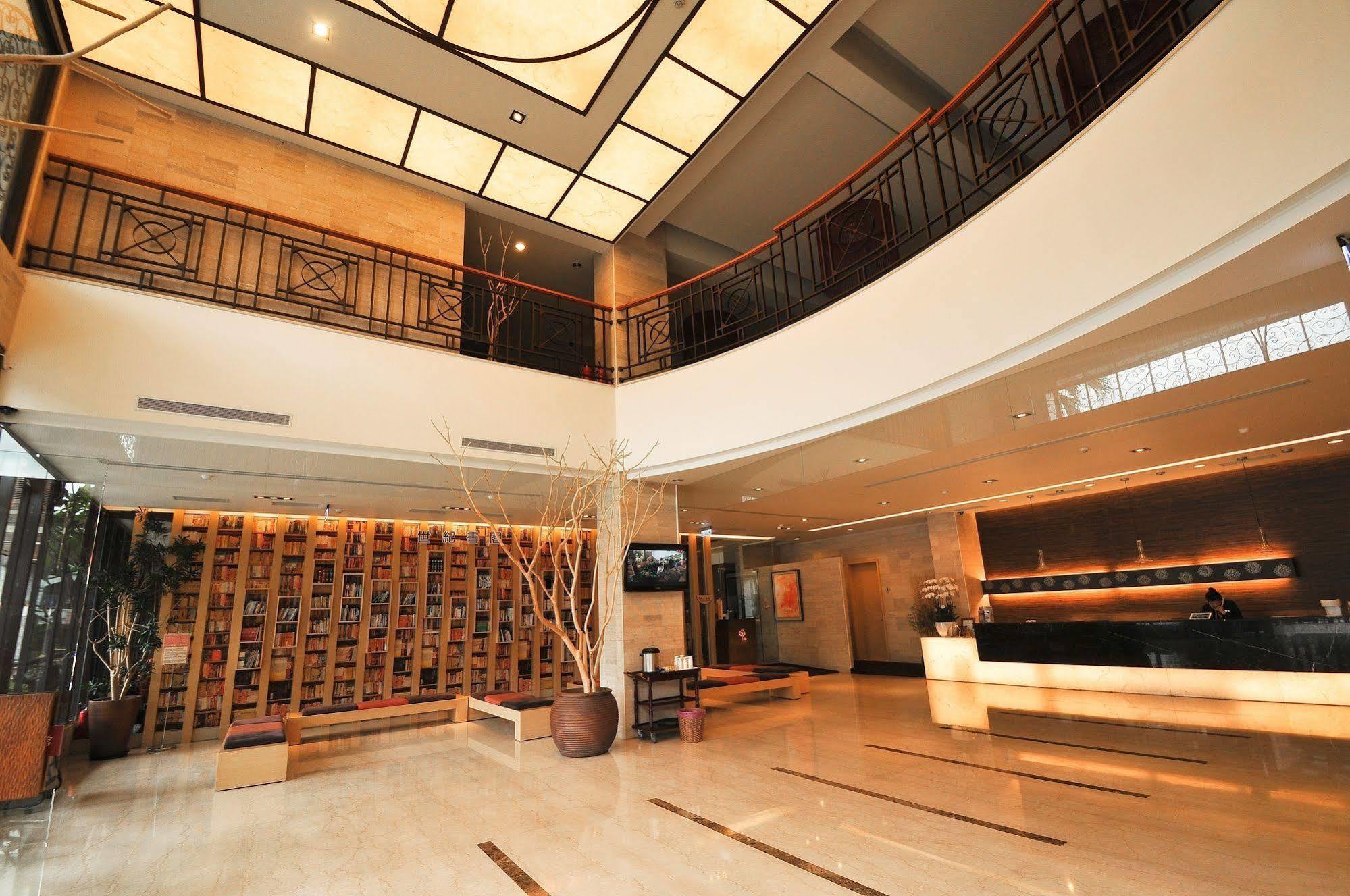 Crownshine Resort Jiaoxi Extérieur photo